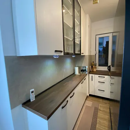 Apartment Red