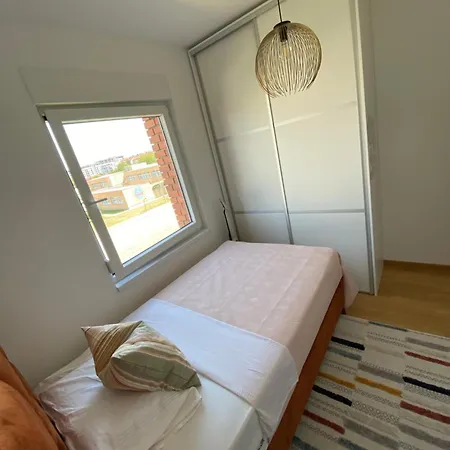 Red Apartment *